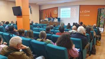 Los veterinarios de León se unen para exigir en bloque la “derogación total” del decreto que regula el medicamento veterinario